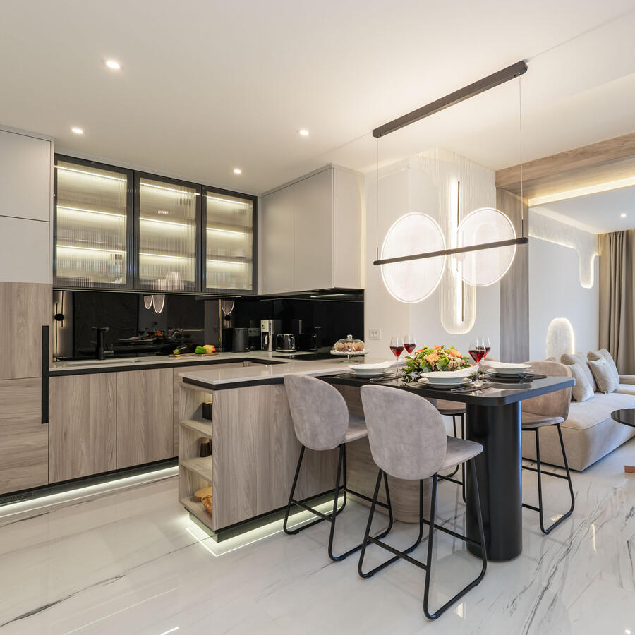 THE SIGNATURE SUITE